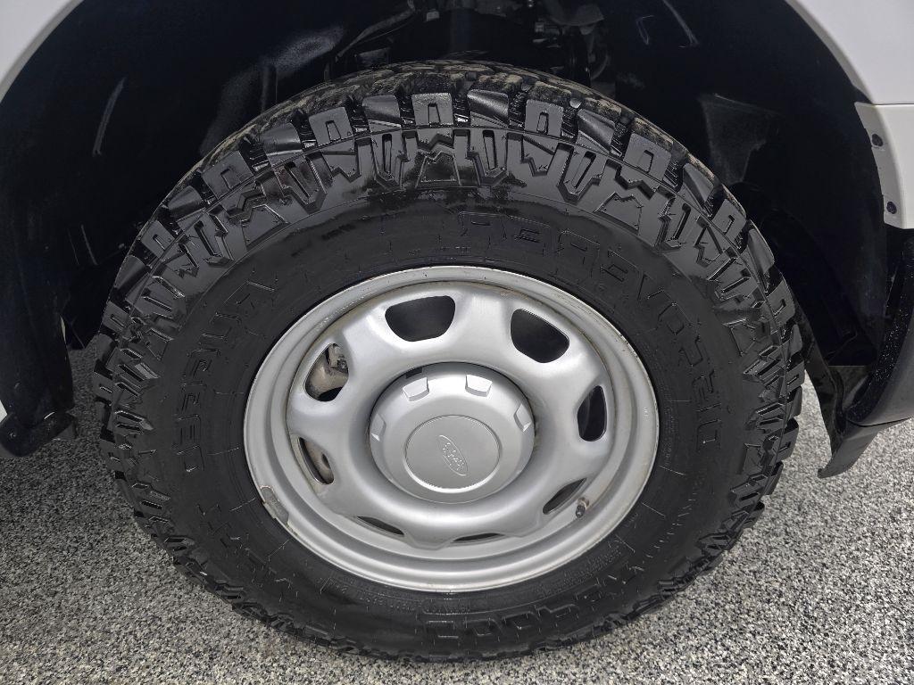 Ford F-150 XL SuperCab 6.5-ft. Bed 4WD 2023