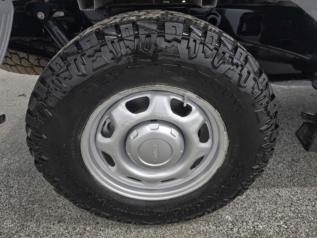 Ford F-150 XL SuperCab 6.5-ft. Bed 4WD 2023