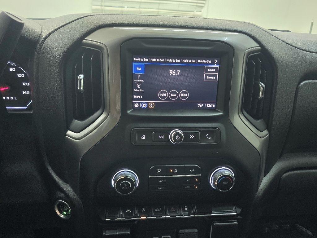 Chevrolet Silverado 1500 W/T Crew Cab 4WD 2023
