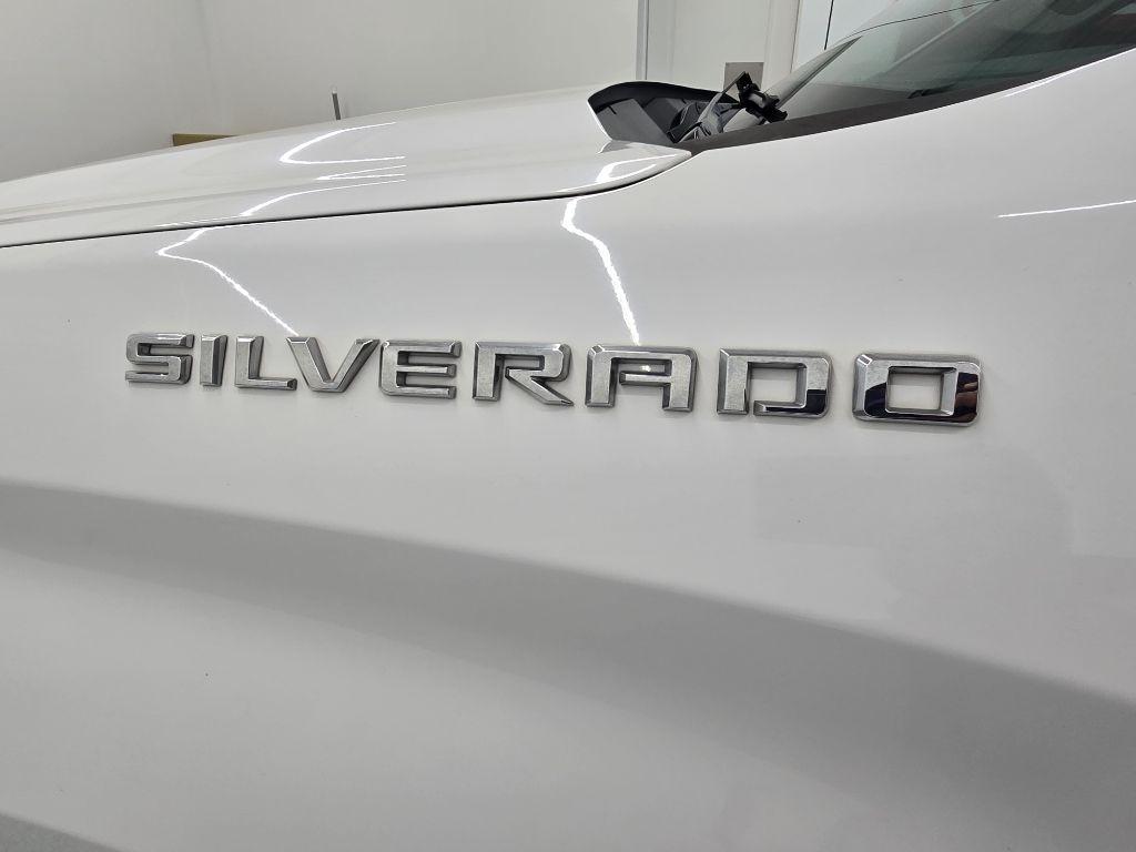 Chevrolet Silverado 1500 Limited Custom Crew Cab Short Box 2WD 2022