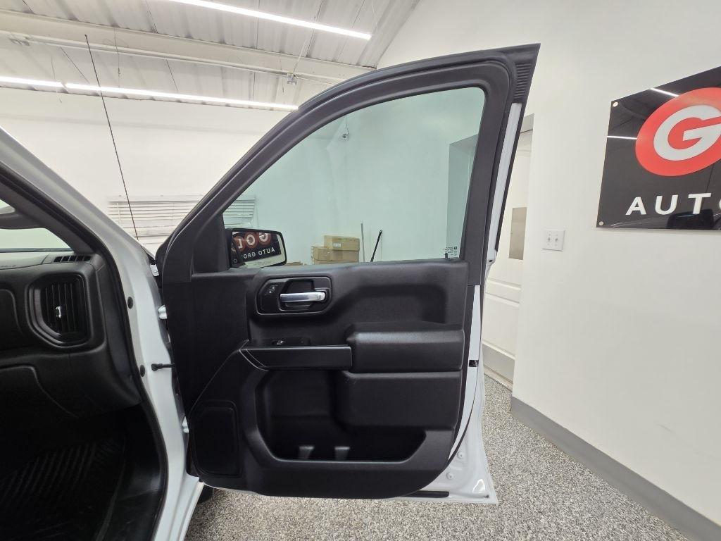 Chevrolet Silverado 1500 Limited Custom Crew Cab Short Box 2WD 2022