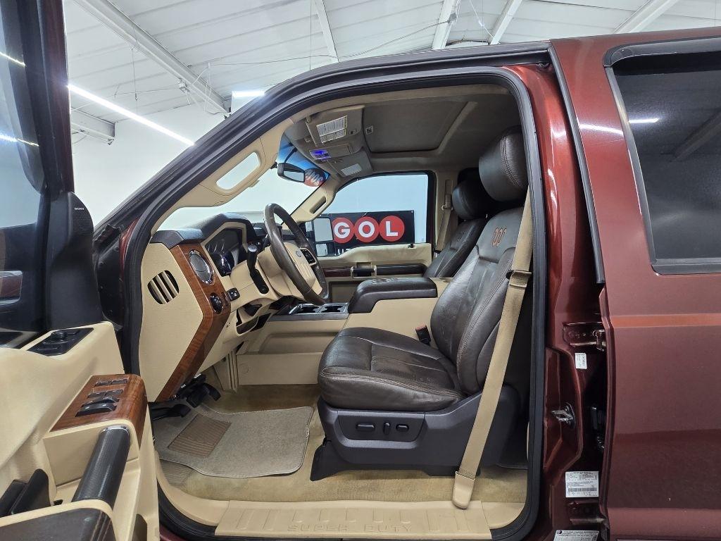 Ford F-250 SD Lariat Crew Cab 4WD 2015