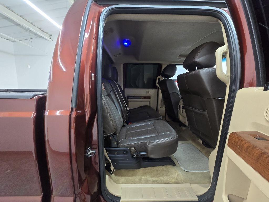 Ford F-250 SD Lariat Crew Cab 4WD 2015