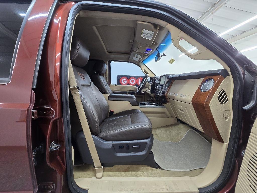 Ford F-250 SD Lariat Crew Cab 4WD 2015