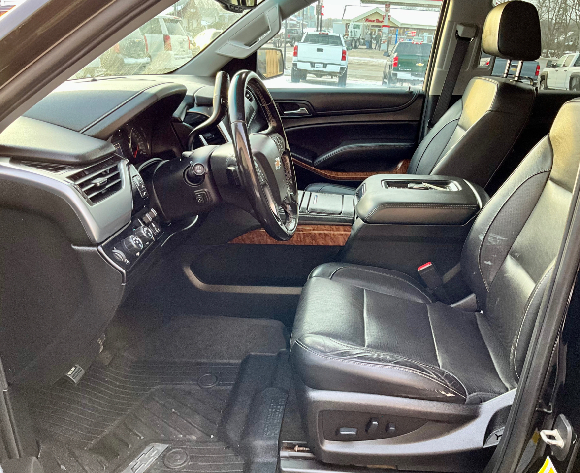 Chevrolet Suburban 4WD 4dr 1500 Premier 2018