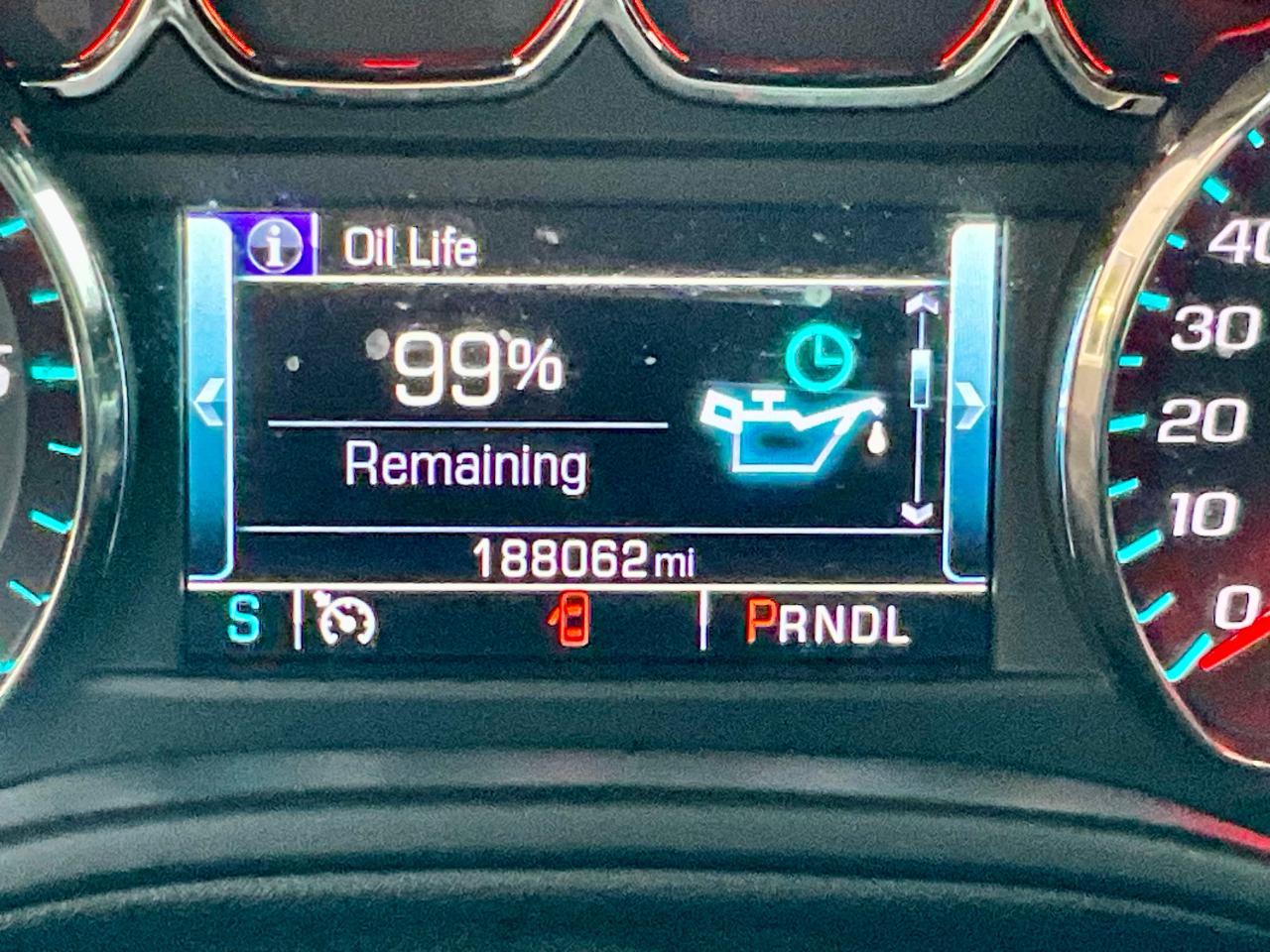 Chevrolet Suburban 4WD 4dr 1500 Premier 2018