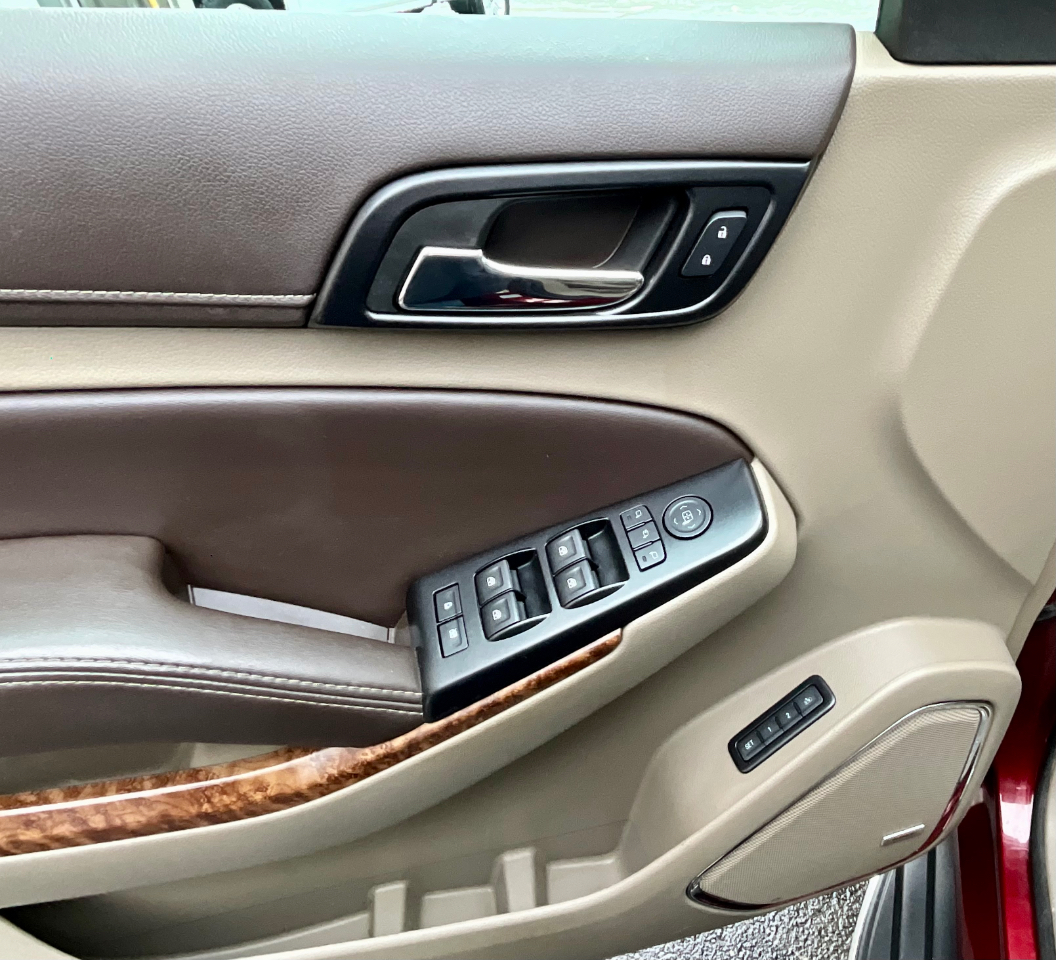 Chevrolet Suburban Premier 4WD 2017