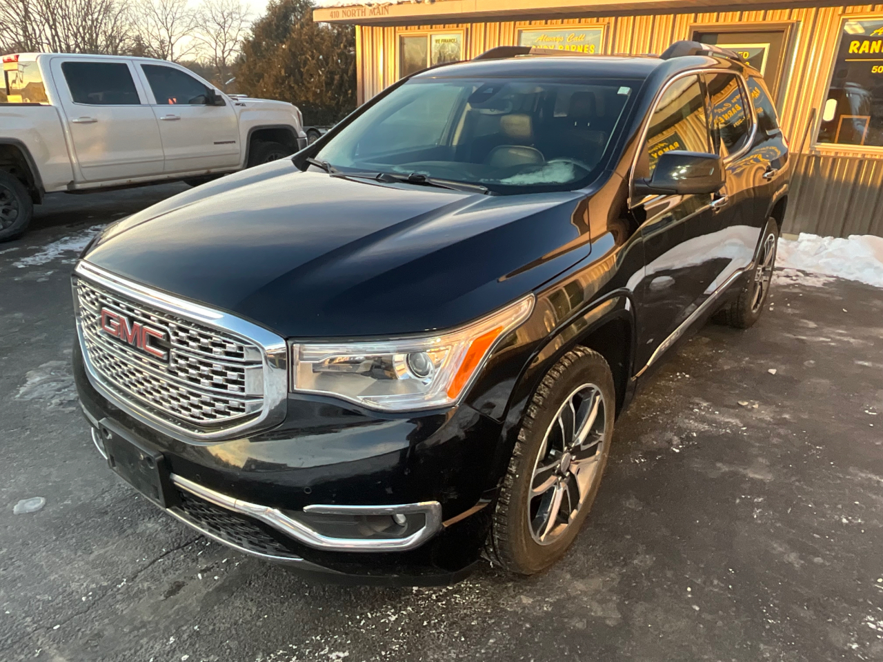GMC Acadia Denali AWD 2017
