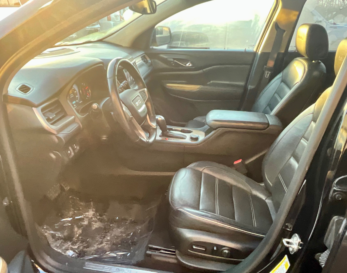 GMC Acadia Denali AWD 2017