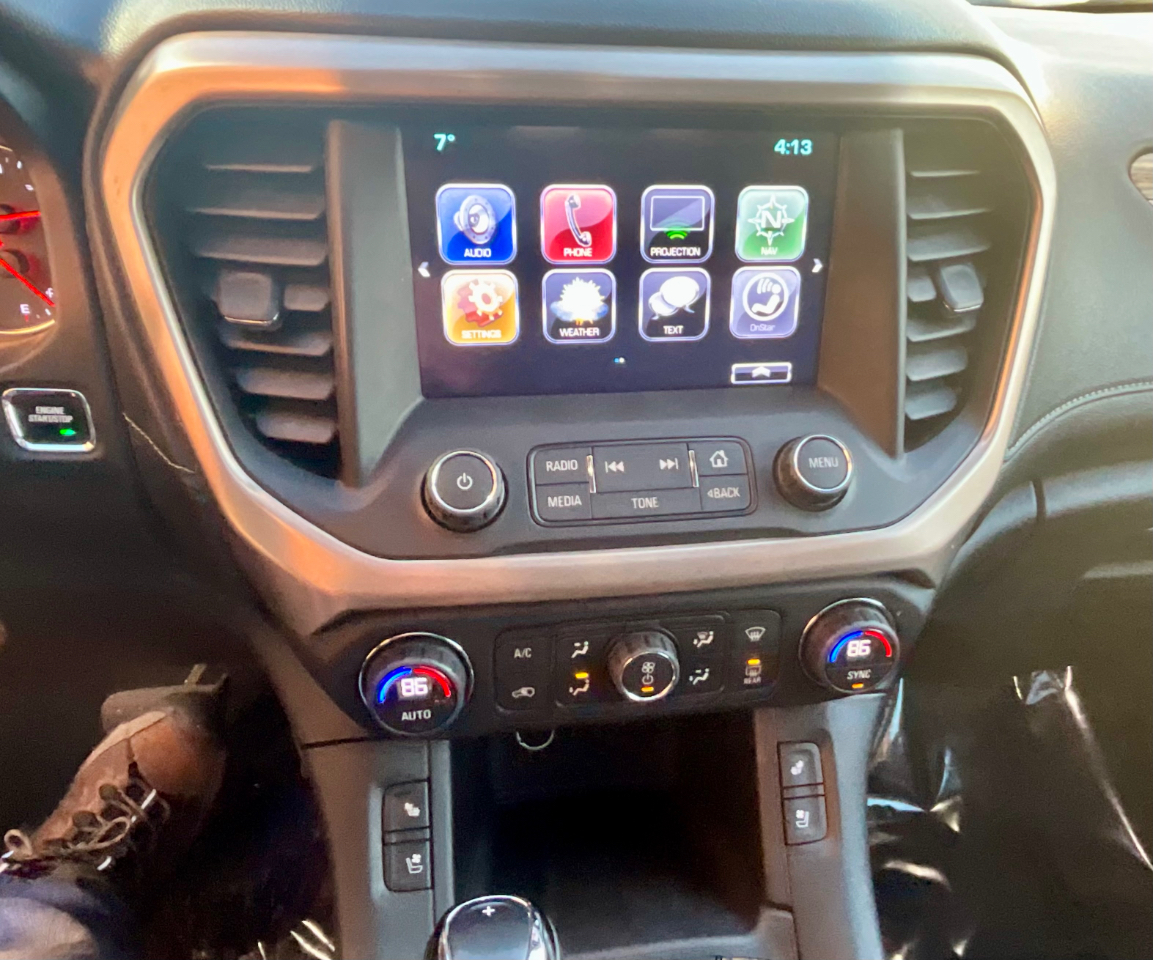 GMC Acadia Denali AWD 2017