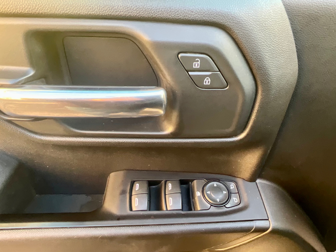 Chevrolet Silverado 1500  2019