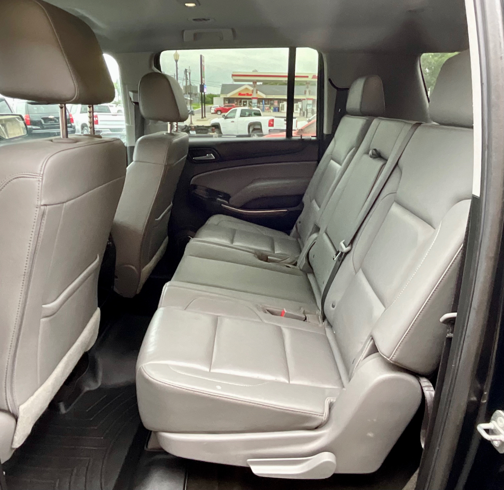 Chevrolet Suburban LT 4WD 2018