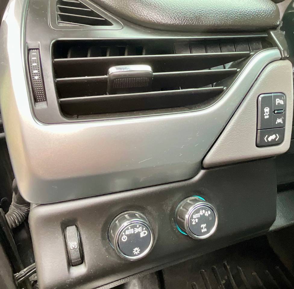 Chevrolet Suburban LT 4WD 2018