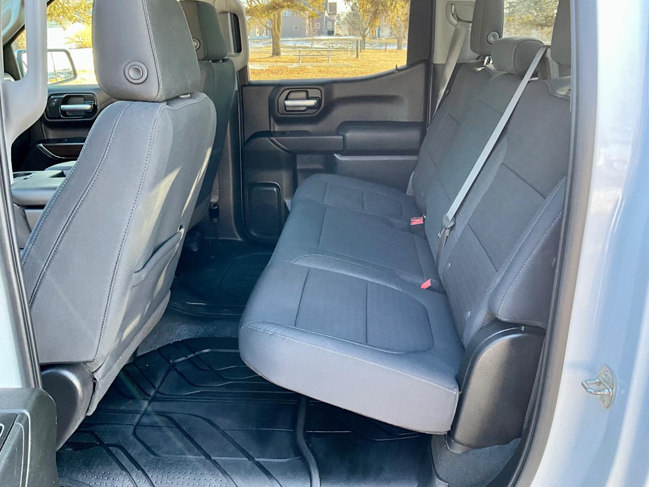 Chevrolet Silverado 1500 LT Crew Cab 4WD 2021