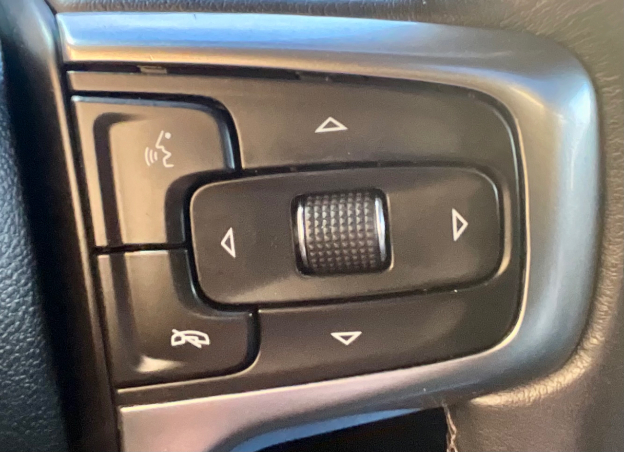 Chevrolet Silverado 1500 LTZ Crew Cab 4WD 2021