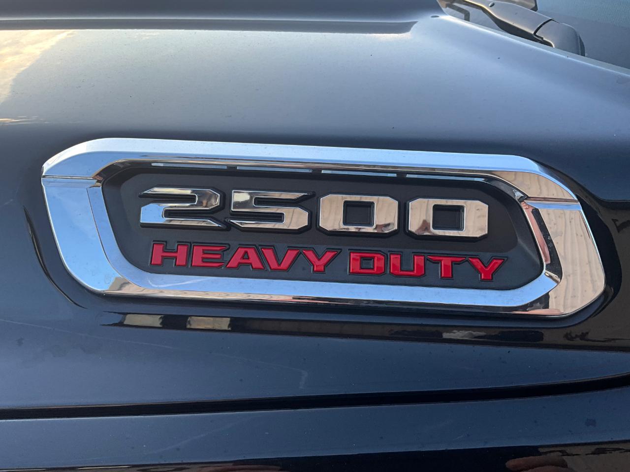 RAM 2500 Tradesman Crew Cab SWB 4WD 2022