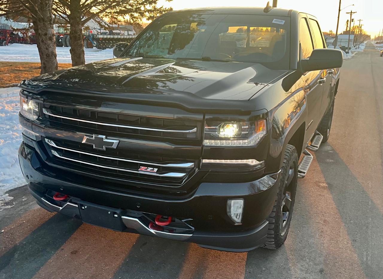 Chevrolet Silverado 1500 LTZ Crew Cab 4WD 2017