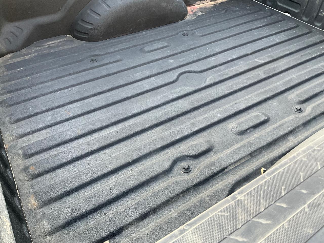 Ford F-350 SD XLT Crew Cab Short Bed 4WD 2022