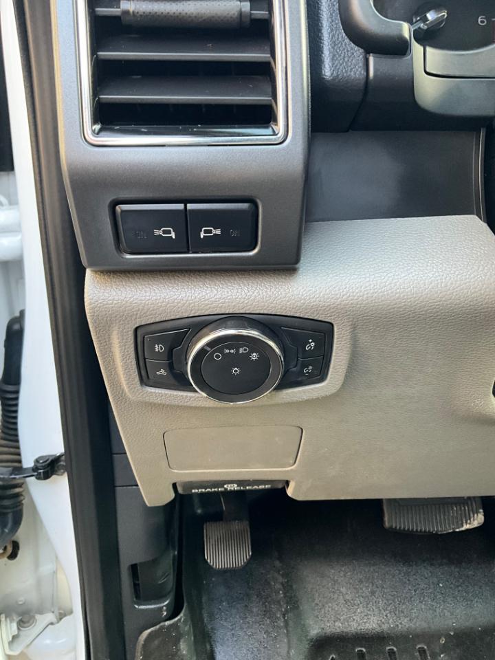 Ford F-350 SD XLT Crew Cab Short Bed 4WD 2022