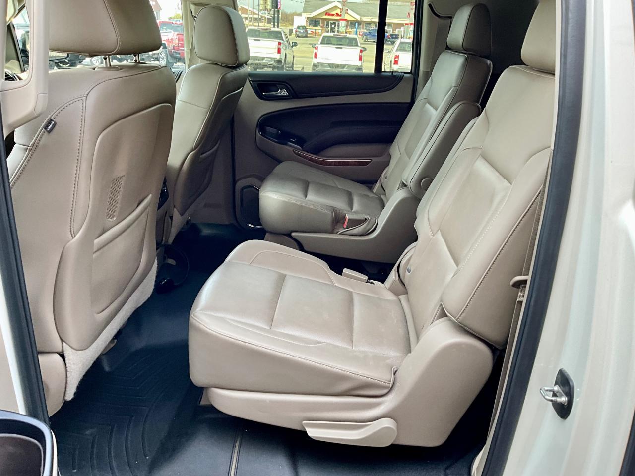 Chevrolet Suburban LTZ 1500 4WD 2015