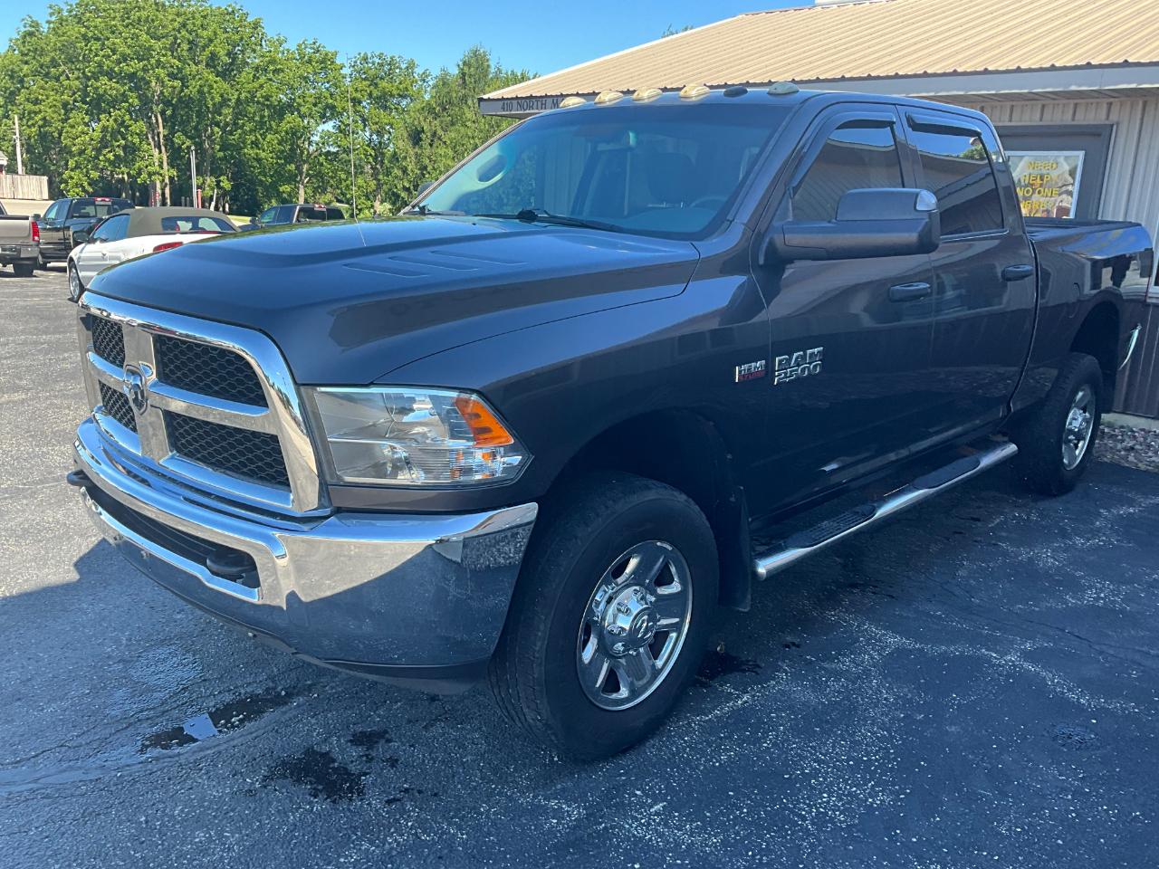 RAM 2500 Tradesman Crew Cab SWB 4WD 2015