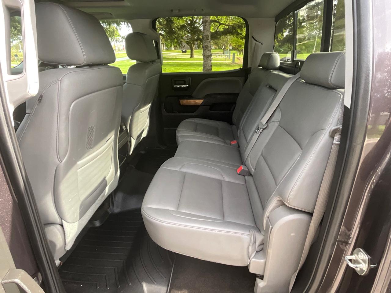 Chevrolet Silverado 1500 LTZ Crew Cab 4WD SWB 2015