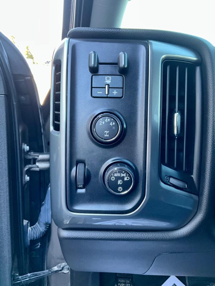 Chevrolet Silverado 3500HD LT Long Box 4WD 2015