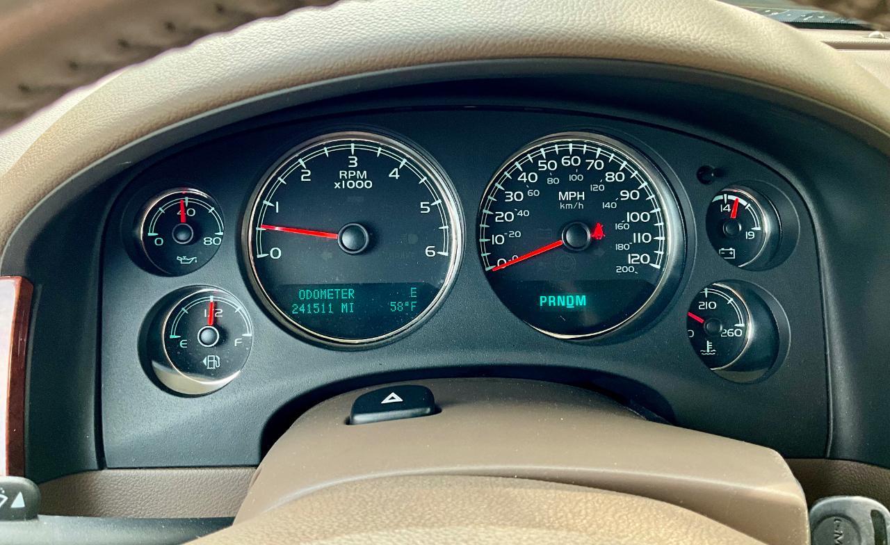 GMC Sierra 1500 SLT Crew Cab 4WD 2013