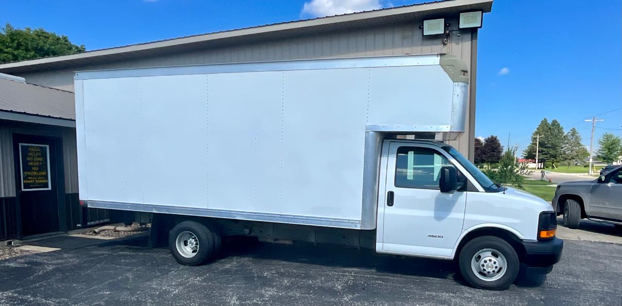 Chevrolet Express G4500 177" 2017