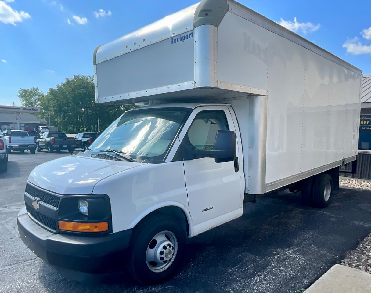Chevrolet Express G4500 177" 2017