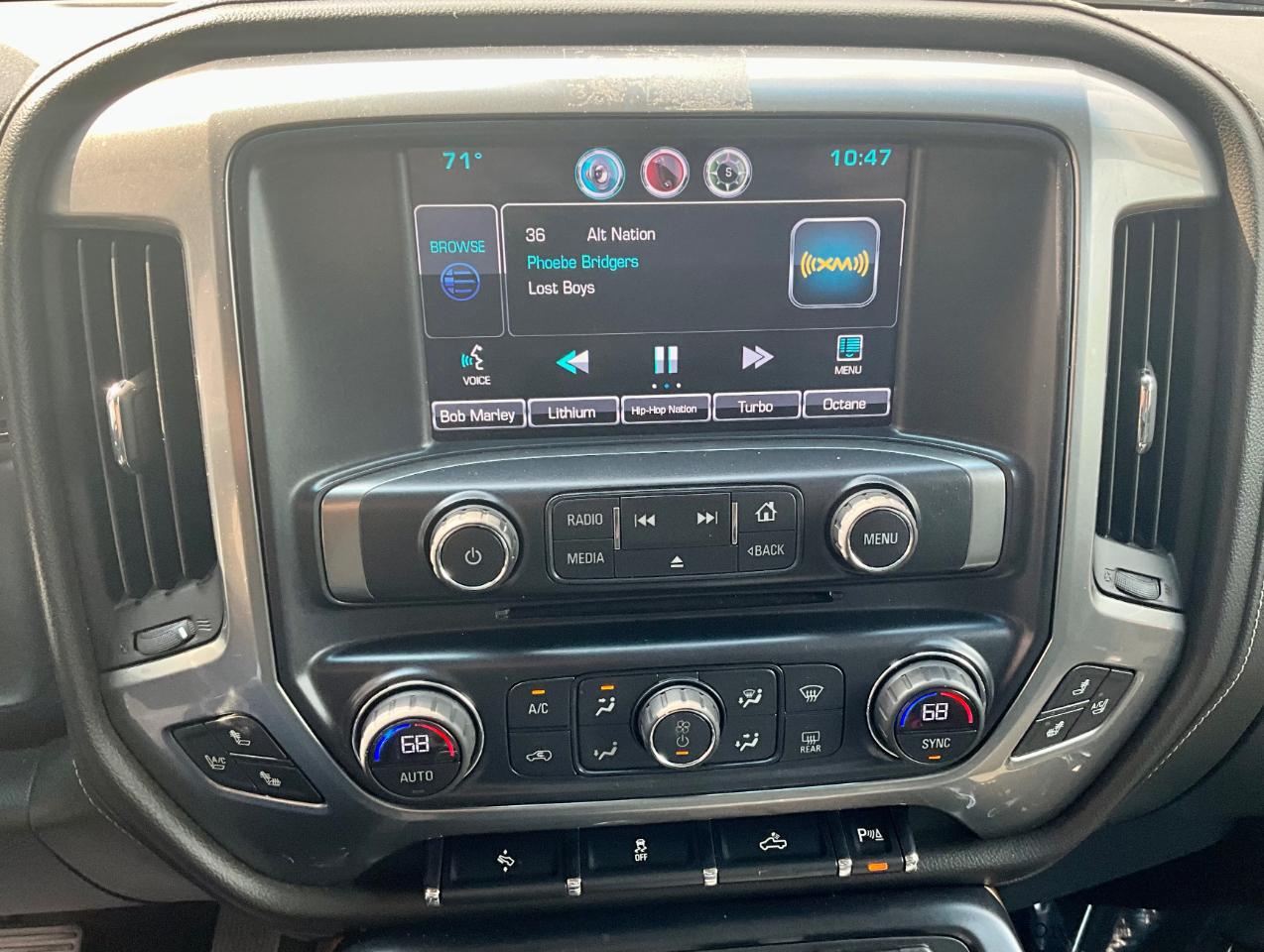 Chevrolet Silverado 1500 LTZ Crew Cab 4WD 2015