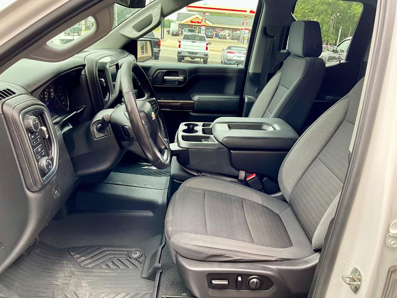Chevrolet Silverado 1500 LT Double Cab 4WD 2020