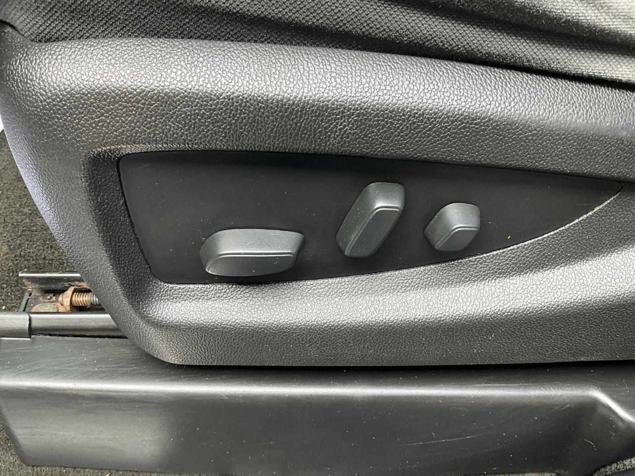 Chevrolet Silverado 3500HD LT Crew Cab 4WD 2018