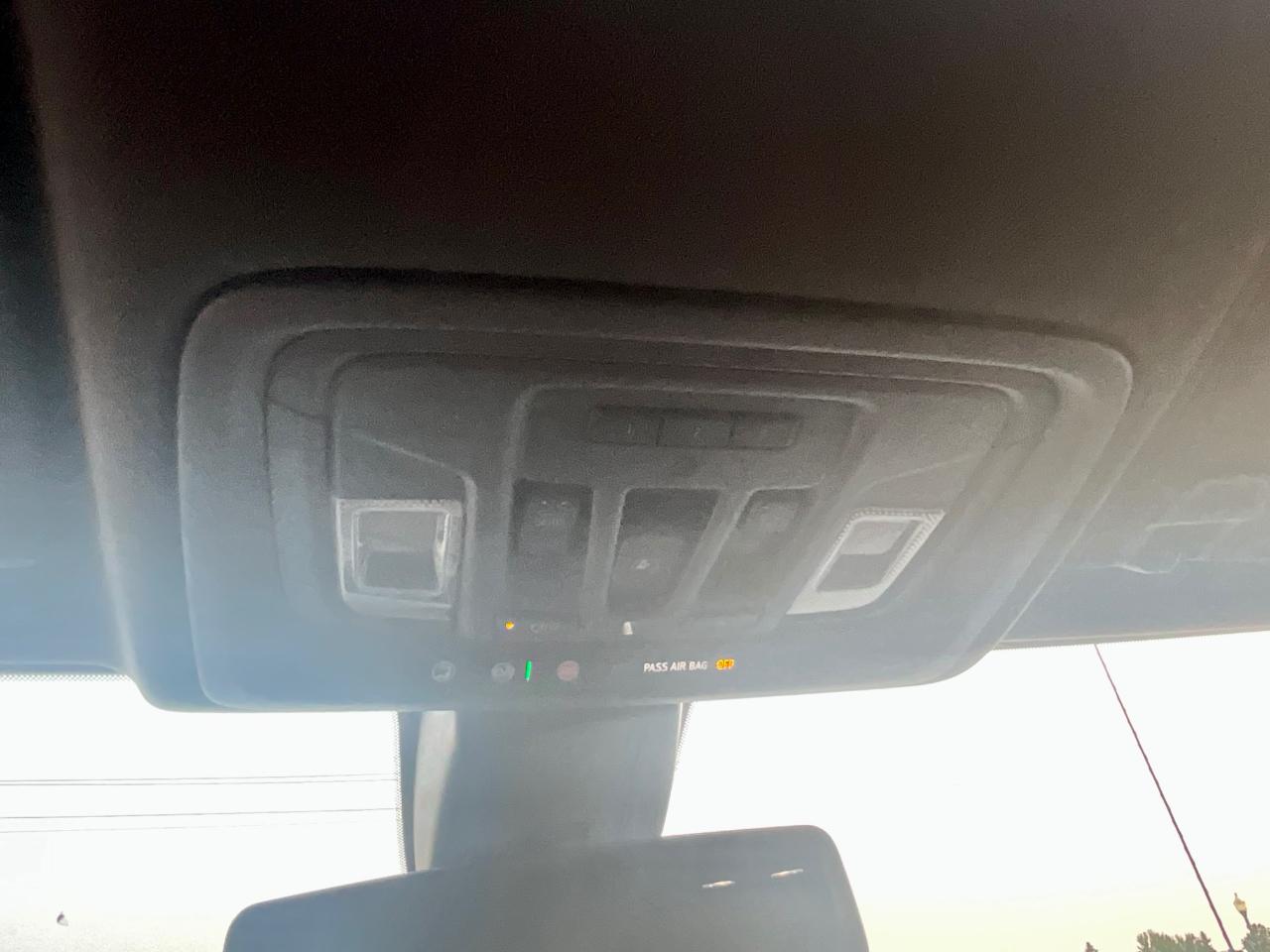 Chevrolet Silverado 1500 High Country Crew Cab 4WD 2019