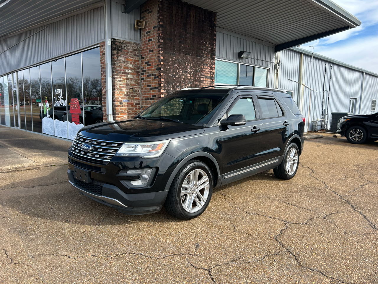 2017 Ford Explorer XLT FWD