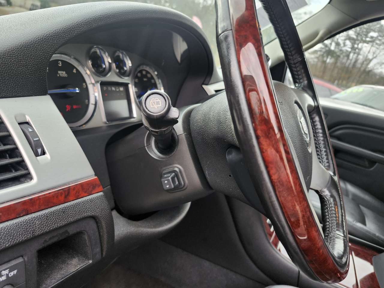 Cadillac Escalade Luxury 2014