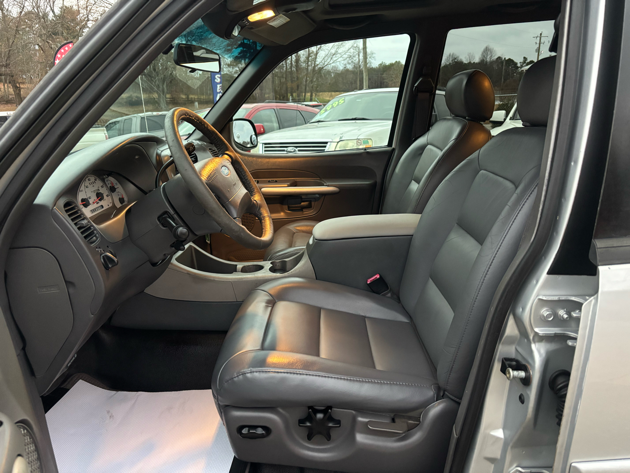 Ford Explorer Sport Trac 2WD Value - 100A 2002