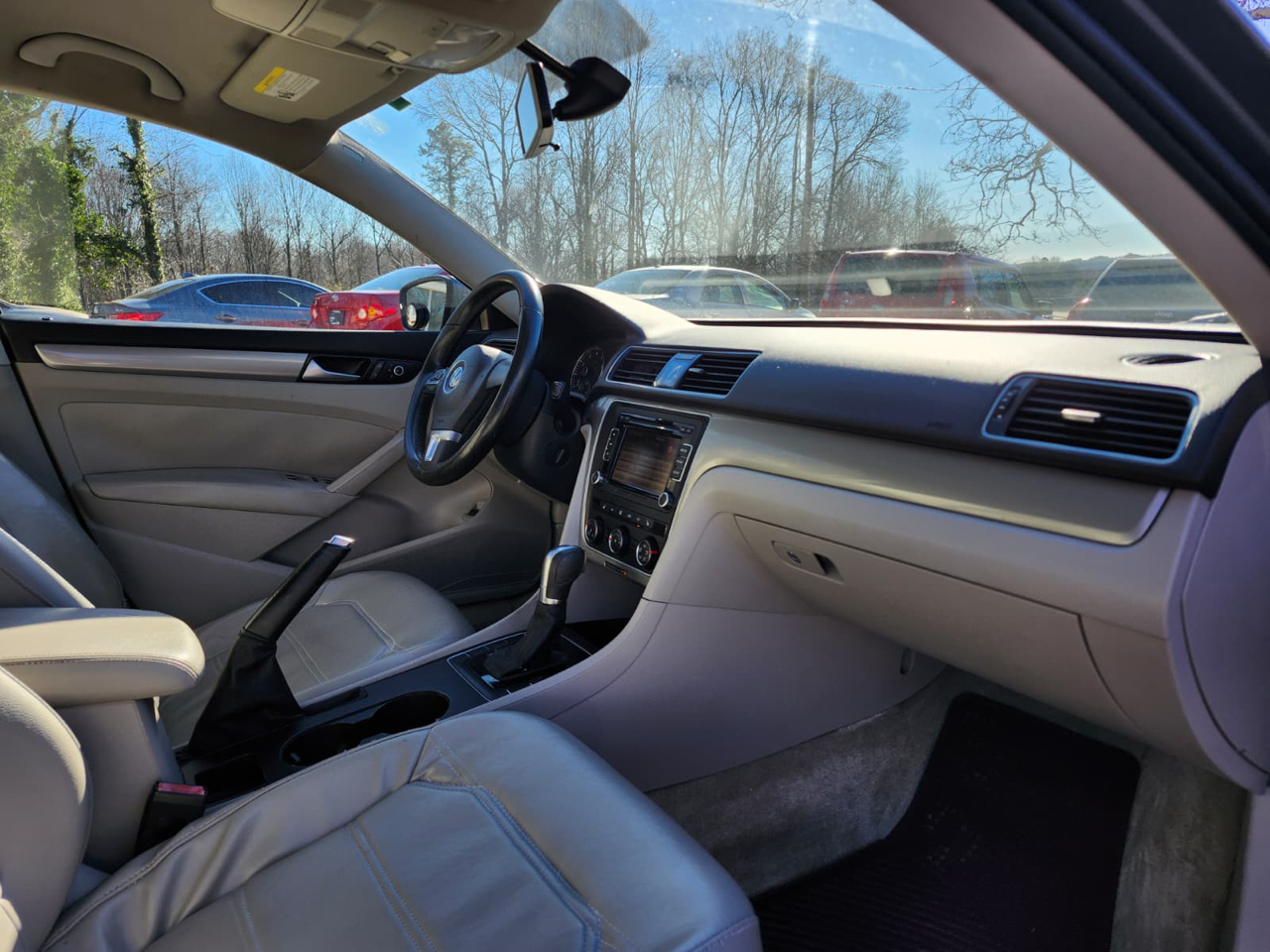 Volkswagen Passat Sport PZEV 5M 2015