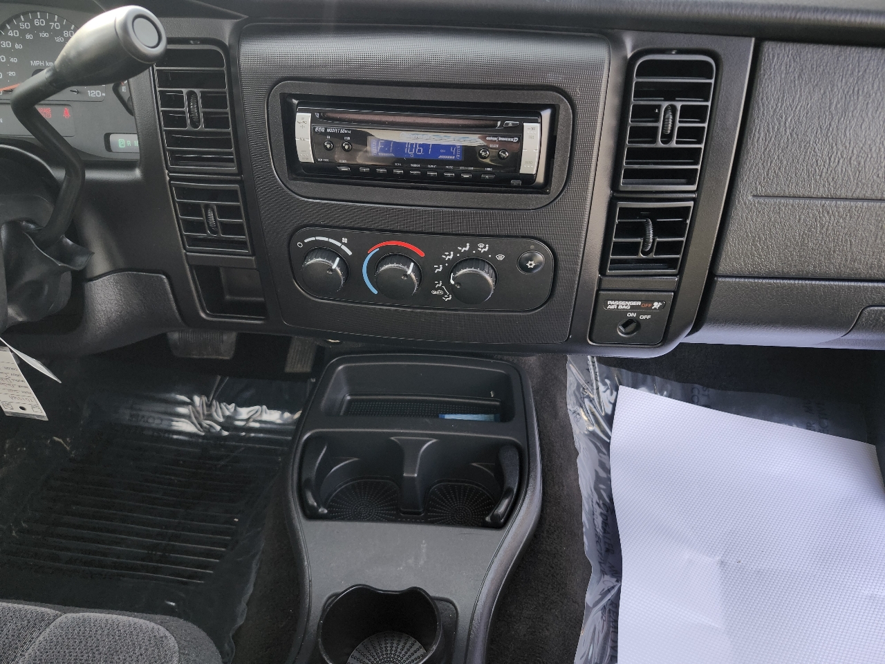 Dodge Dakota 2WD 2002