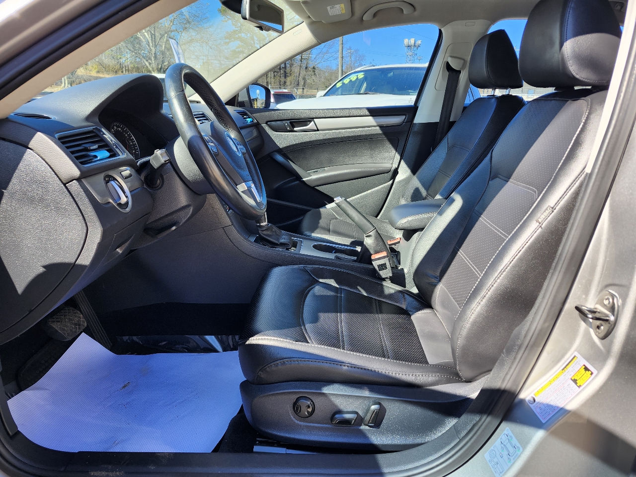 Volkswagen Passat 1.8T SE AT PZEV 2014