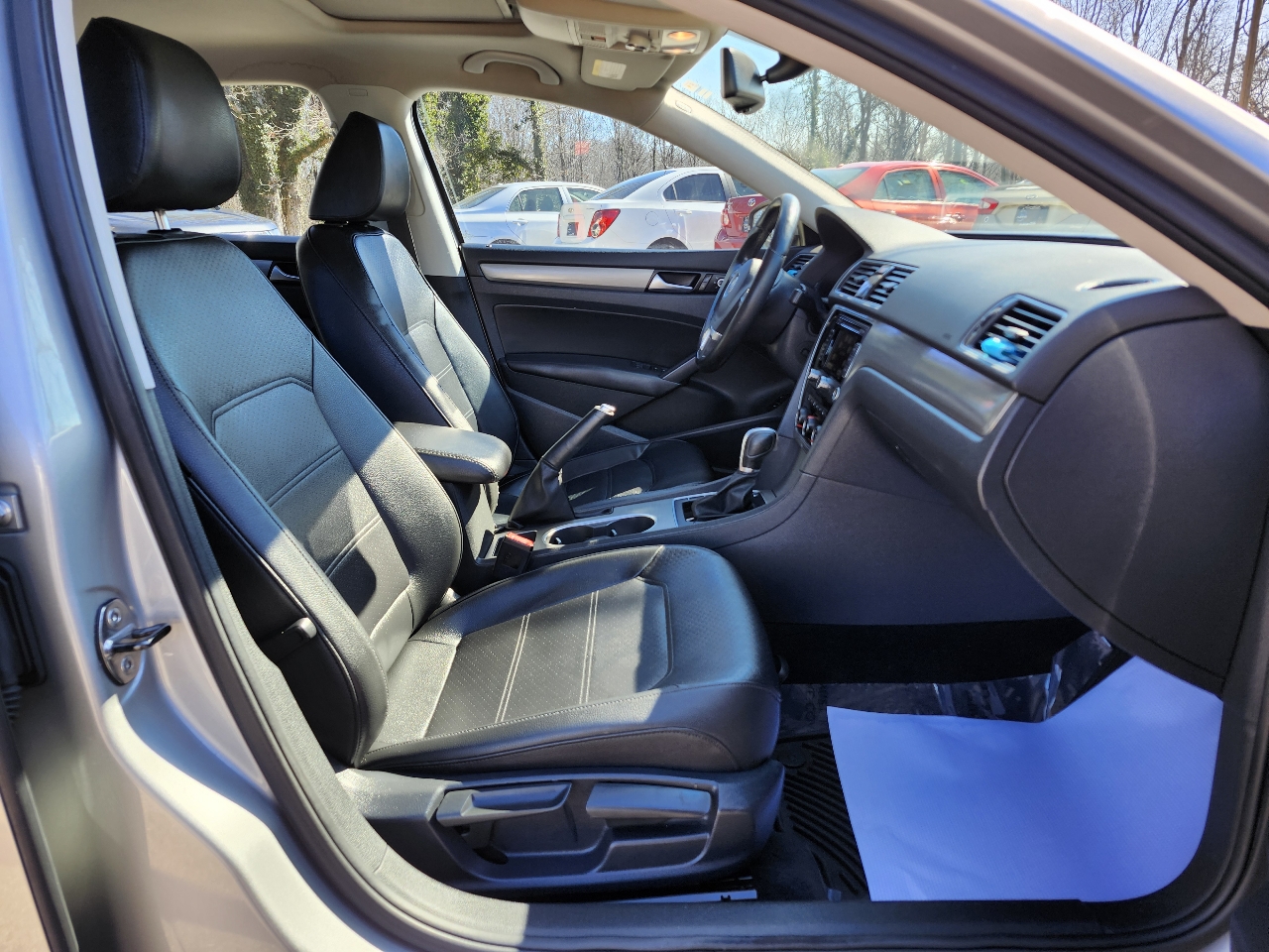 Volkswagen Passat 1.8T SE AT PZEV 2014