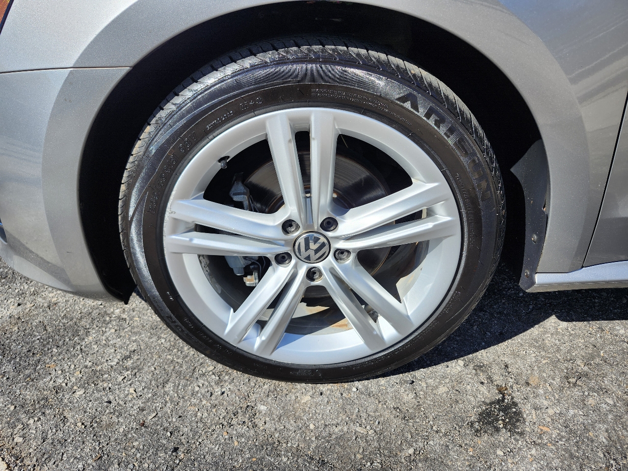 Volkswagen Passat 1.8T SE AT PZEV 2014