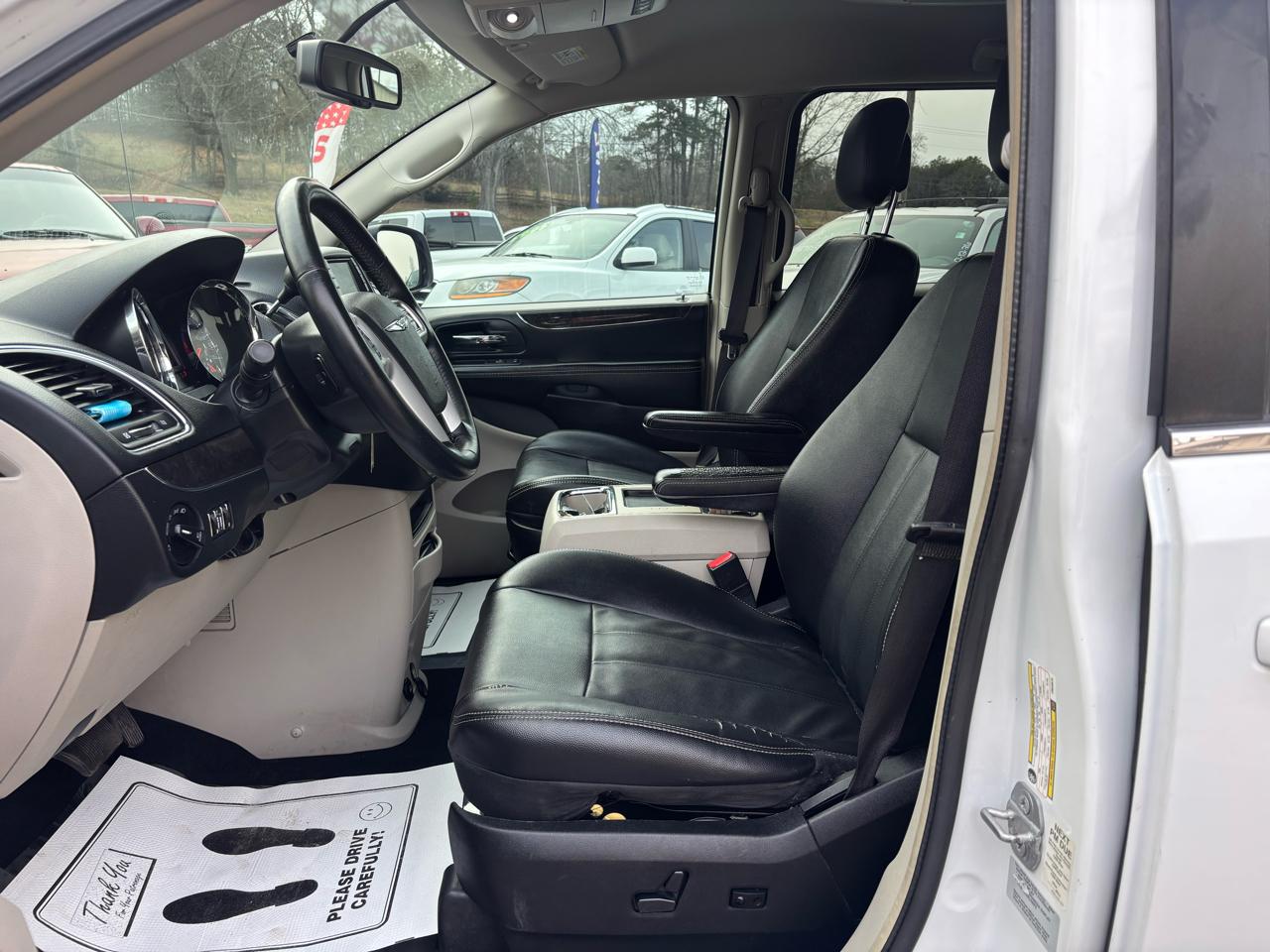 Chrysler Town & Country Touring 2015