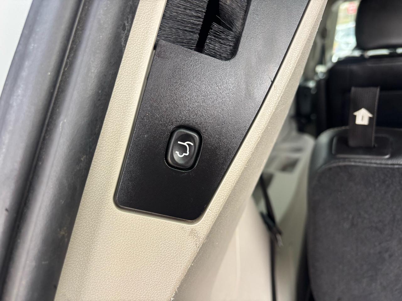 Chrysler Town & Country Touring 2015