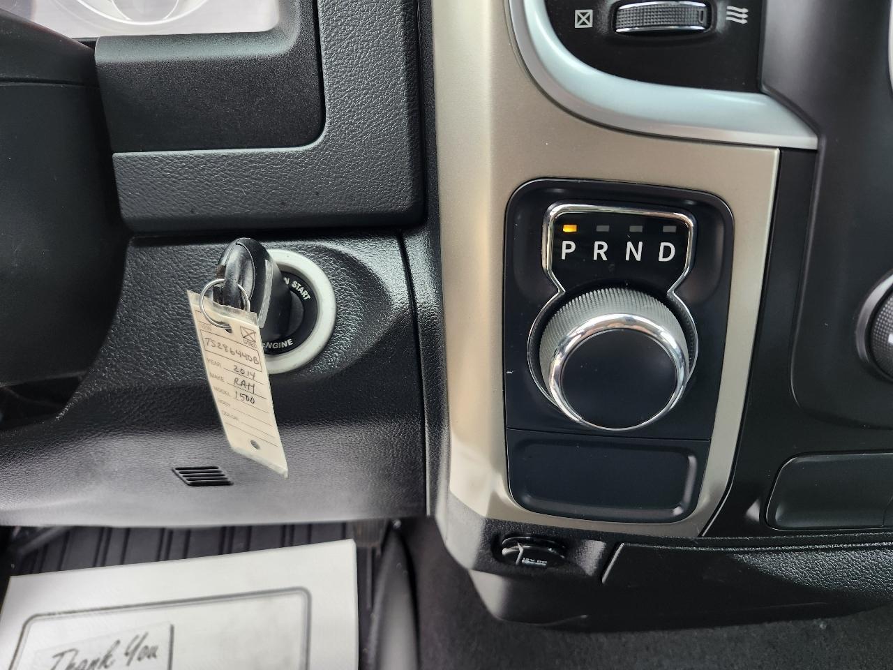 RAM 1500 SLT Quad Cab 2WD 2014