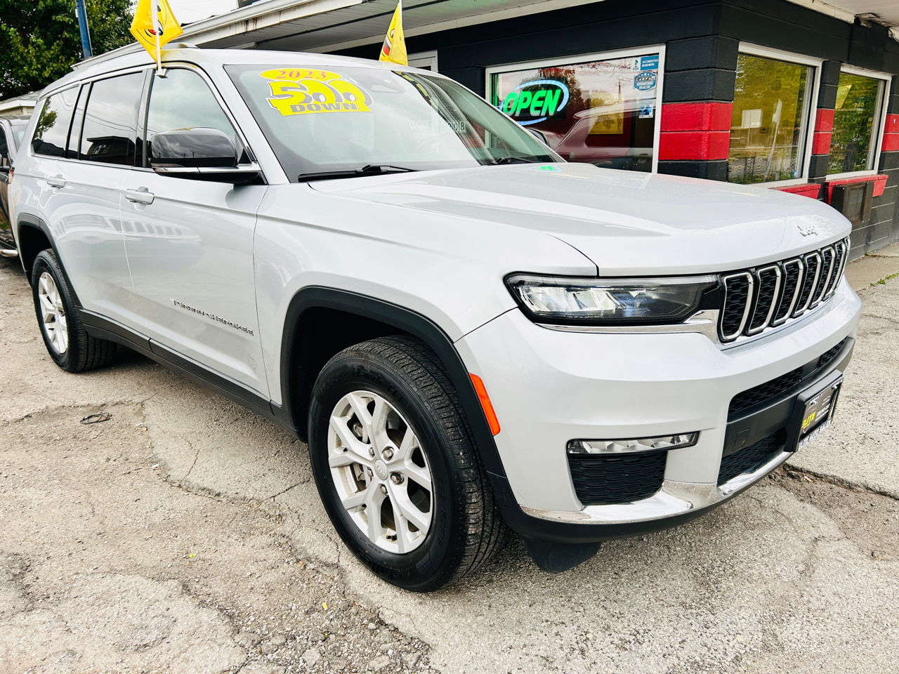 2023 Jeep Grand Cherokee L Limited 2WD