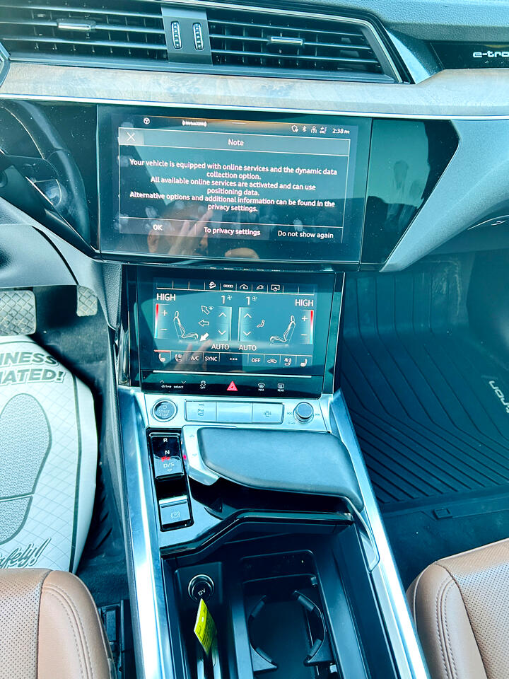 Audi E-Tron Premium Plus quattro 2023