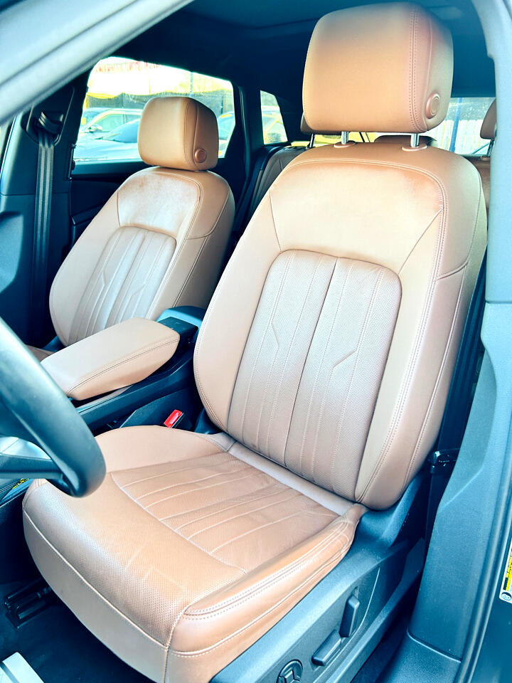 Audi E-Tron Premium Plus quattro 2023