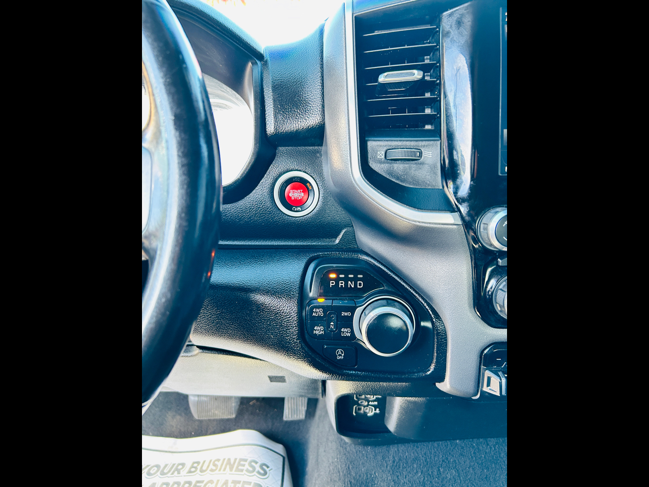 RAM 1500 Big Horn Crew Cab SWB 4WD 2019