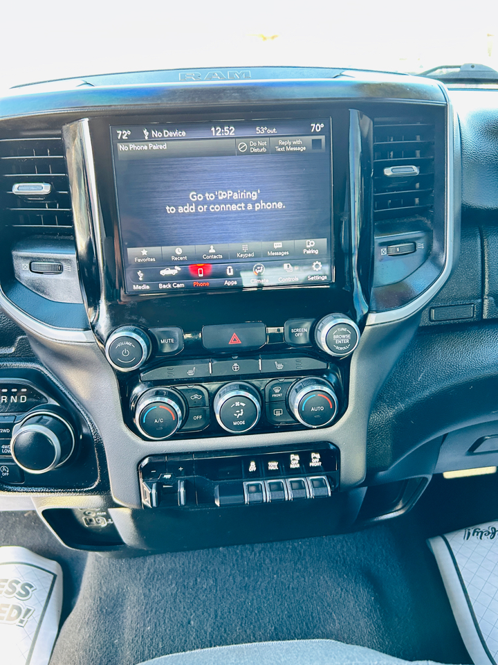 RAM 1500 Big Horn Crew Cab SWB 4WD 2019